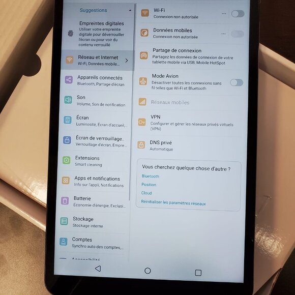 LG Gpad 5 HD (2019) 32GB,10.1"; WiFi. Like new!!! - Picture 4 of 7